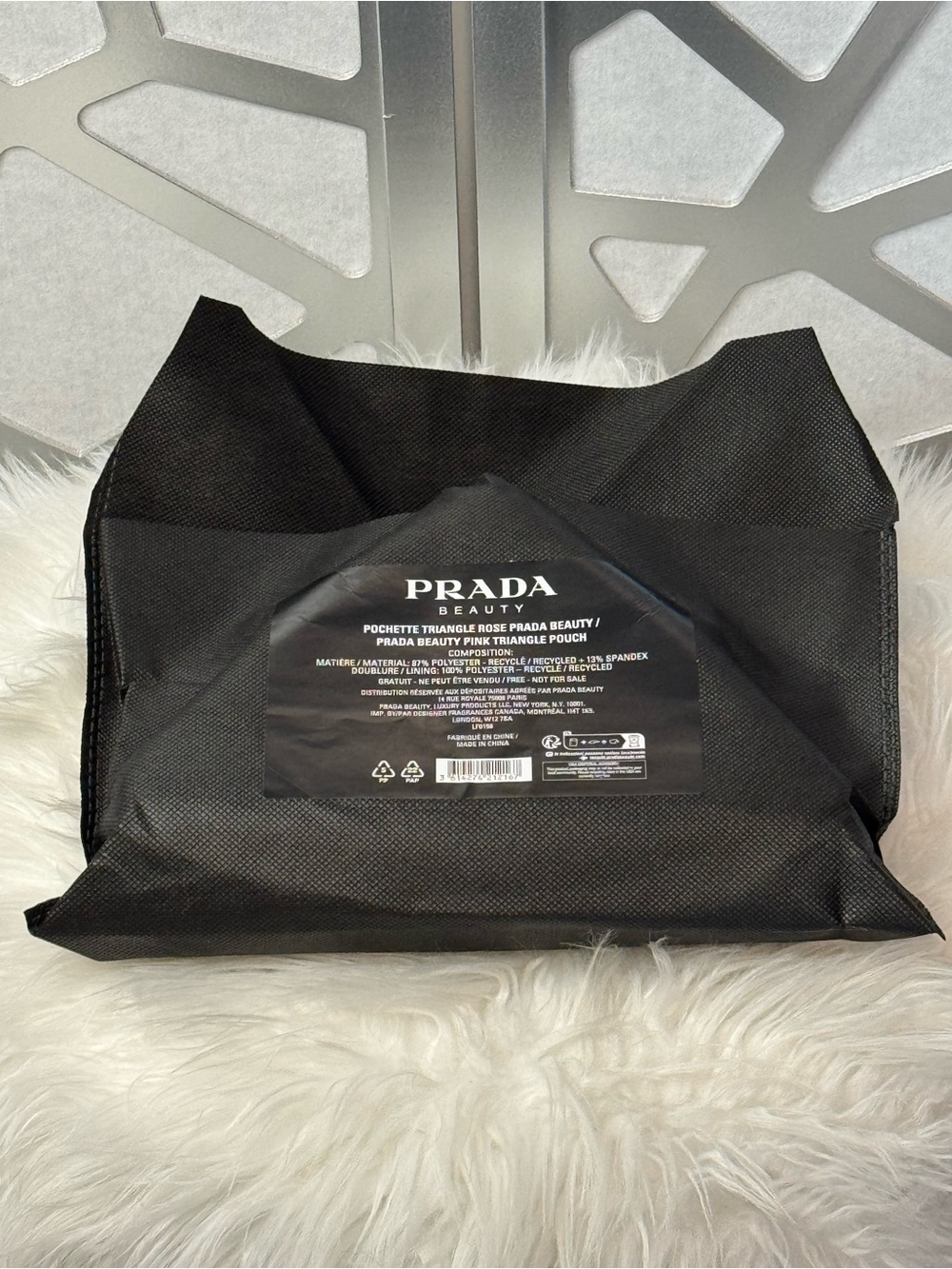 New Arrivals! Prada Beauty Pale Pink & Black Triangular Cosmetic Case . - Picture 5 of 10